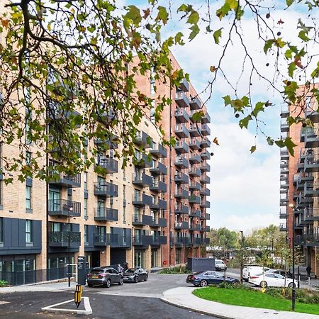 לונדון Stayo Apartments Barking Wharf מראה חיצוני תמונה