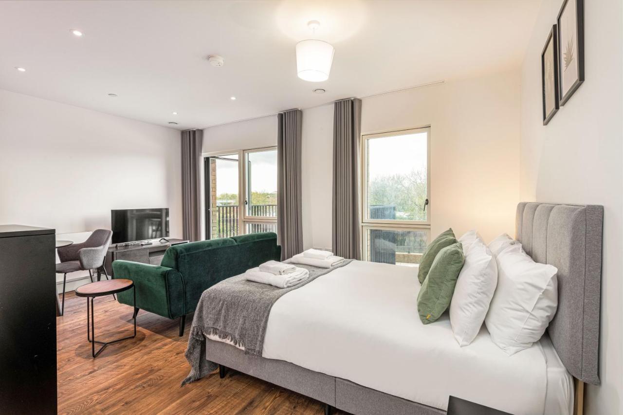 לונדון Stayo Apartments Barking Wharf מראה חיצוני תמונה